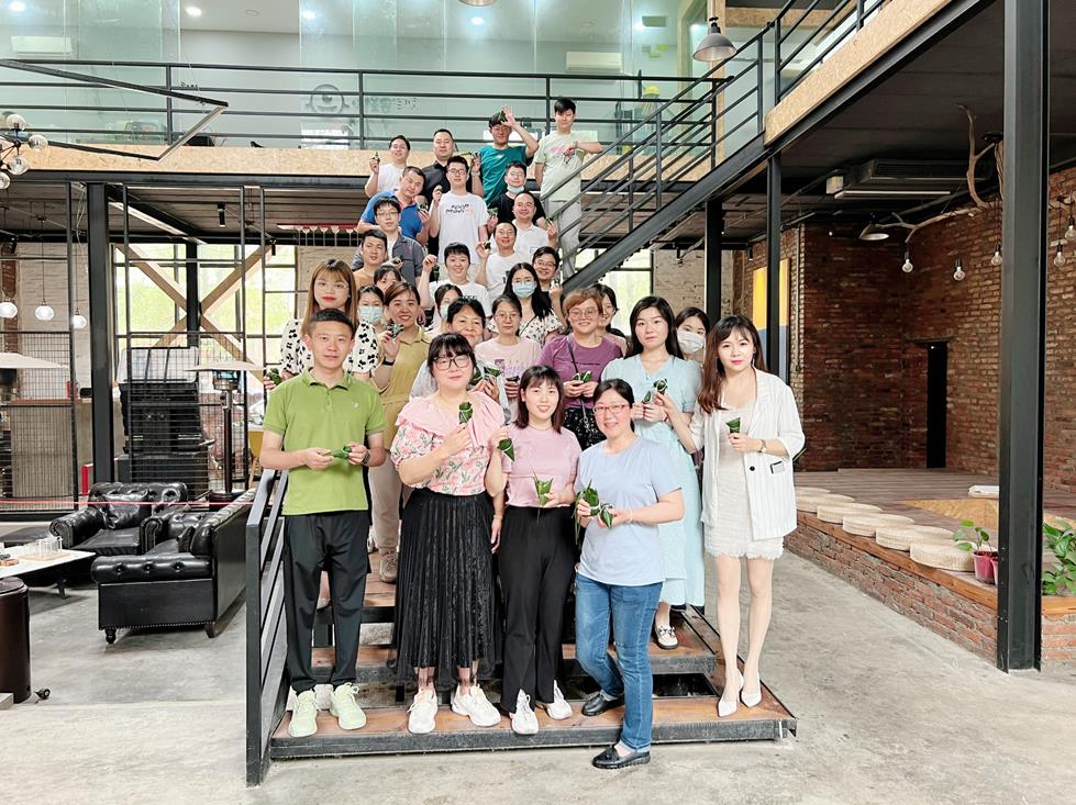 超硬所团委联合综合地质大队举办-端午粽飘香 温暖地质情-主题团日活动.jpg